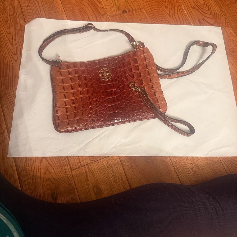 Brown Crocodile Embossed Leather Clutch - Picture 7 of 7